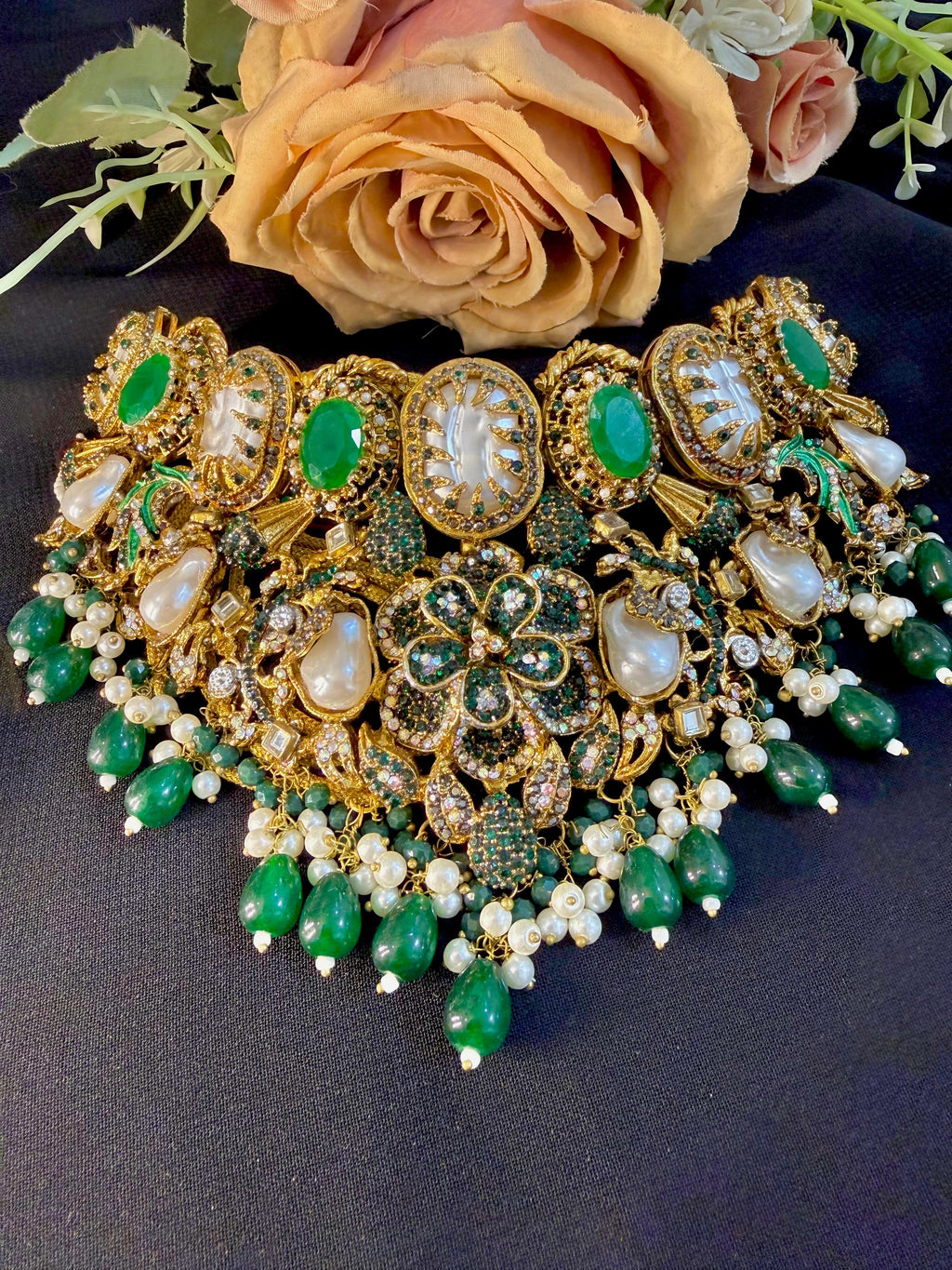Pakistani Bridal Kundan Set with Green Stones & Pearls | Wedding Jewelry
