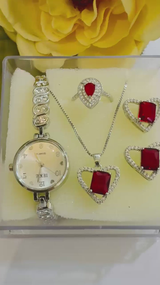 Gold-Tone Women’s Watch &amp; Matching Jewellery Set